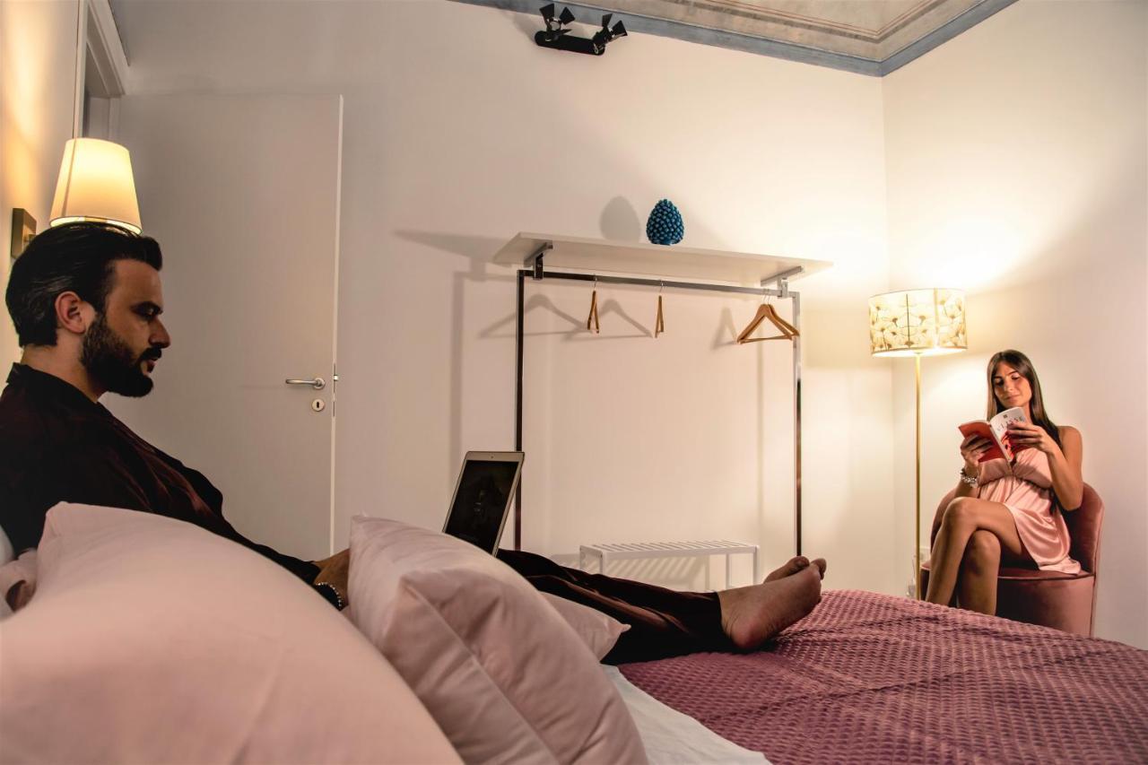 פלרמו Casta Diva Luxury Apartments מראה חיצוני תמונה