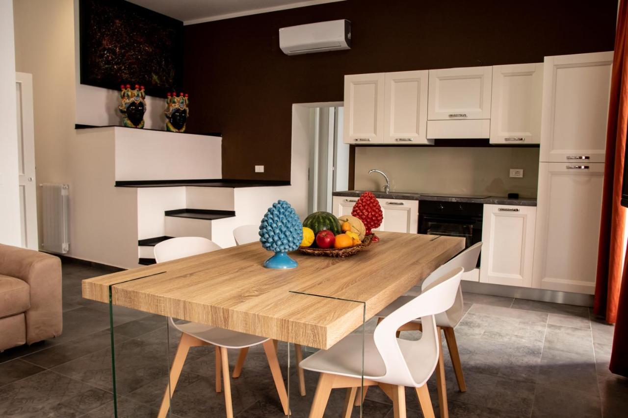 פלרמו Casta Diva Luxury Apartments מראה חיצוני תמונה