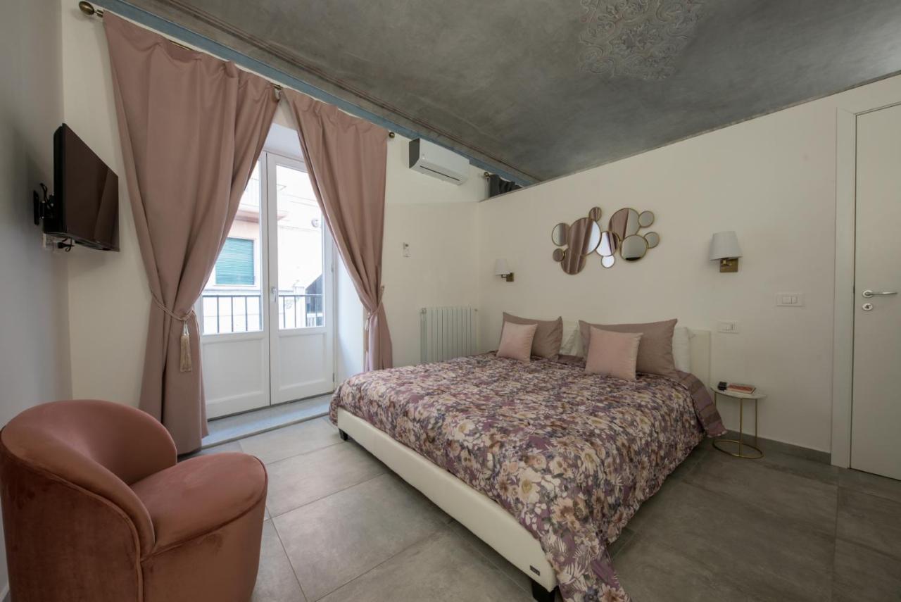 פלרמו Casta Diva Luxury Apartments מראה חיצוני תמונה