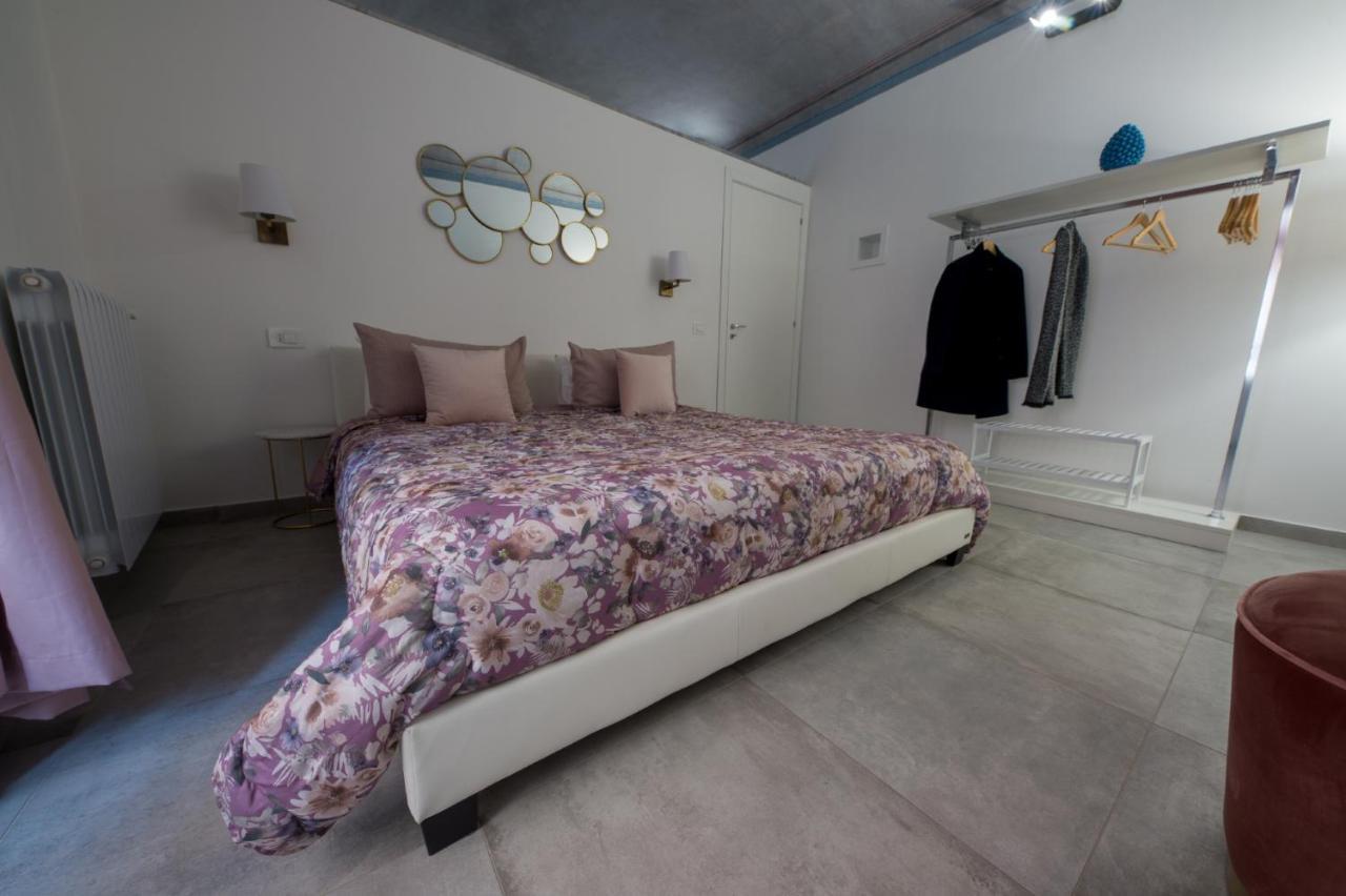 פלרמו Casta Diva Luxury Apartments מראה חיצוני תמונה