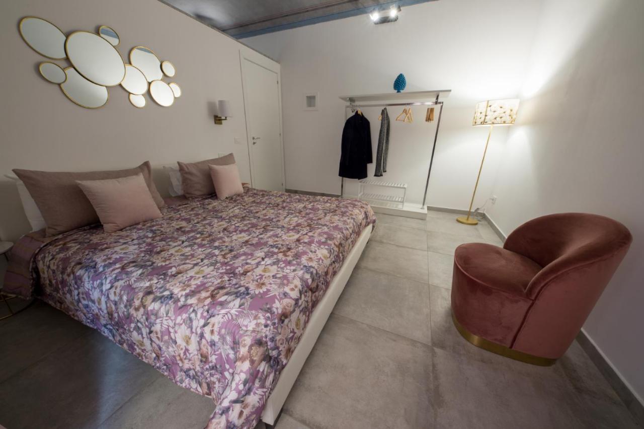 פלרמו Casta Diva Luxury Apartments מראה חיצוני תמונה